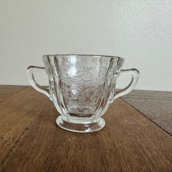 Vintage Clear Glass Depression Era Madrid Pattern Sugar Bowl - Picture 1 of 8